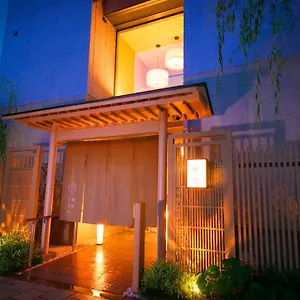 Waqoo Shitaderamachi Ōsaka